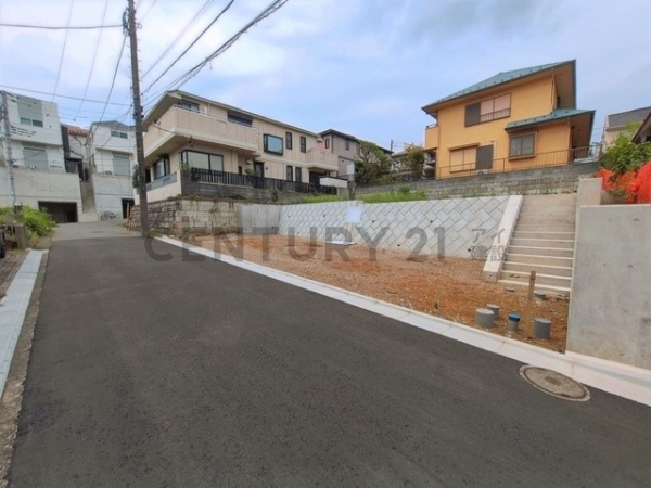 横浜市旭区中沢３丁目　新築一戸建て