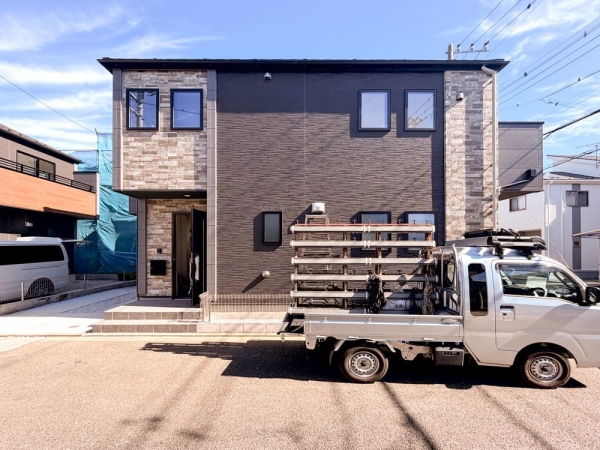 大和市中央６丁目　新築一戸建て