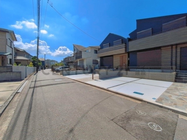 横浜市金沢区柳町　新築一戸建て
