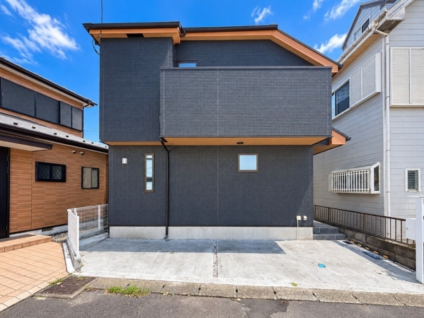 横浜市戸塚区戸塚町　新築一戸建て