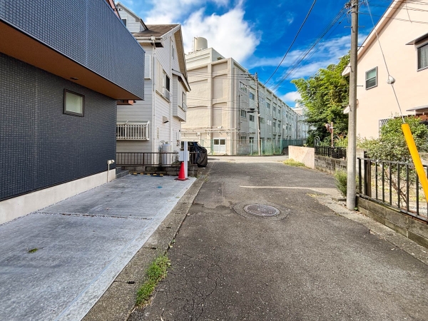 横浜市戸塚区戸塚町　新築一戸建て