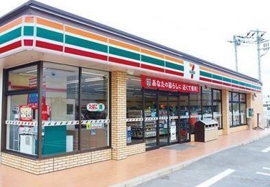 横浜市港南区港南１丁目　新築一戸建て(セブン-イレブン横浜大久保３丁目店)