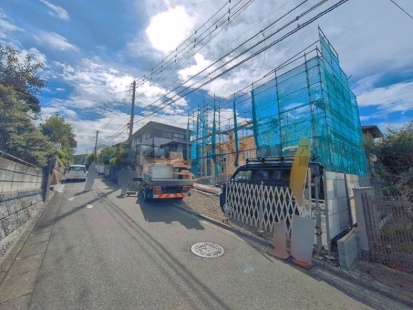横浜市栄区庄戸３丁目　新築一戸建て