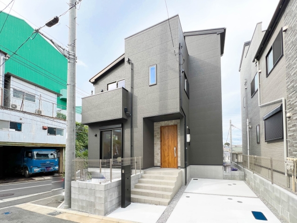 横浜市戸塚区上矢部町　新築一戸建て