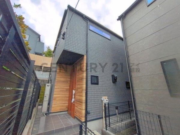 横浜市青葉区荏田町 新築一戸建て