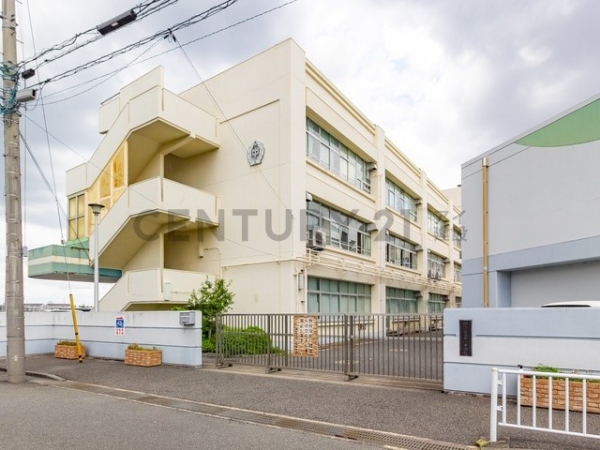 横浜市都筑区牛久保東２丁目の中古一戸建て(横浜市立中川中学校)