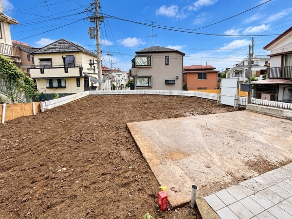 横浜市鶴見区東寺尾３丁目　新築一戸建て