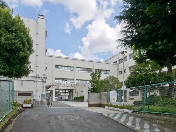 横浜市瀬谷区二ツ橋町の中古一戸建て(横浜市立東野中学校)