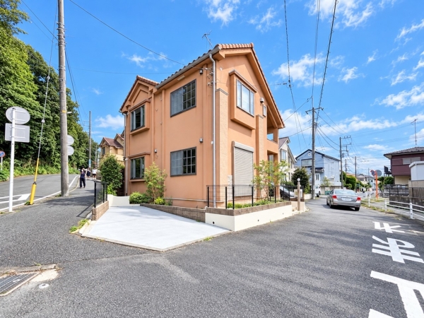 横浜市瀬谷区二ツ橋町　中古一戸建て