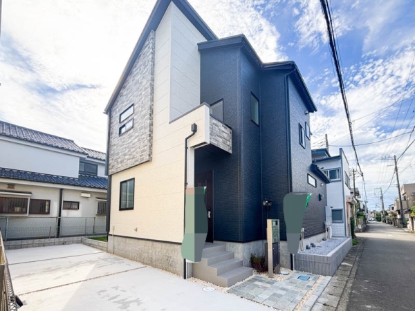 綾瀬市上土棚南４丁目　新築一戸建て