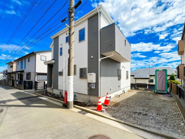 横浜市旭区中尾２丁目　新築一戸建て