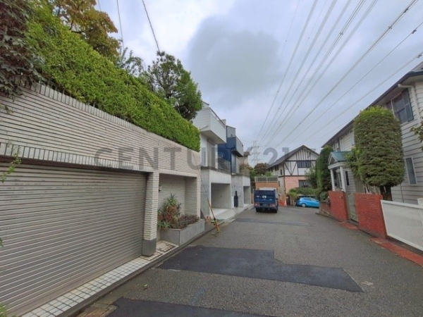 横浜市青葉区すすき野１丁目　新築一戸建て