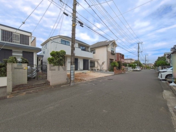 横浜市港南区下永谷５丁目　新築一戸建て