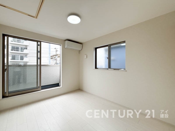 藤沢市片瀬海岸３丁目の中古一戸建て