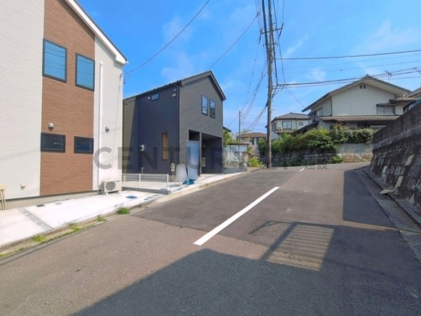 横浜市金沢区東朝比奈３丁目　新築一戸建て