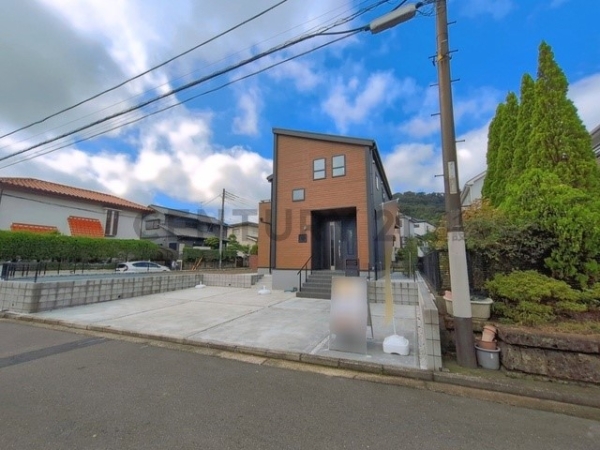 横浜市金沢区釜利谷西４丁目　新築一戸建て