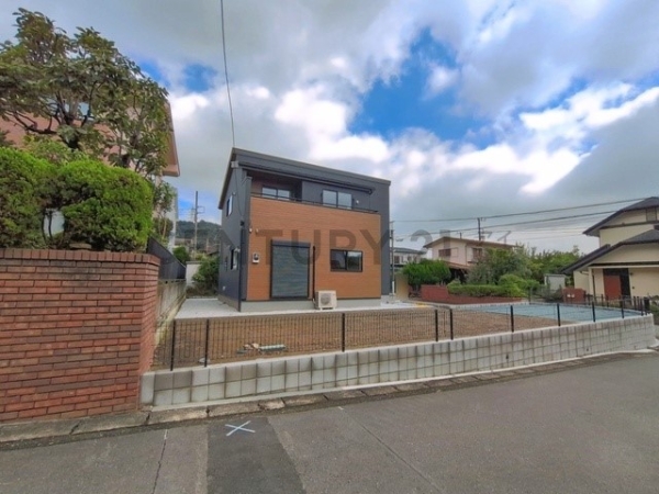 横浜市金沢区釜利谷西４丁目　新築一戸建て