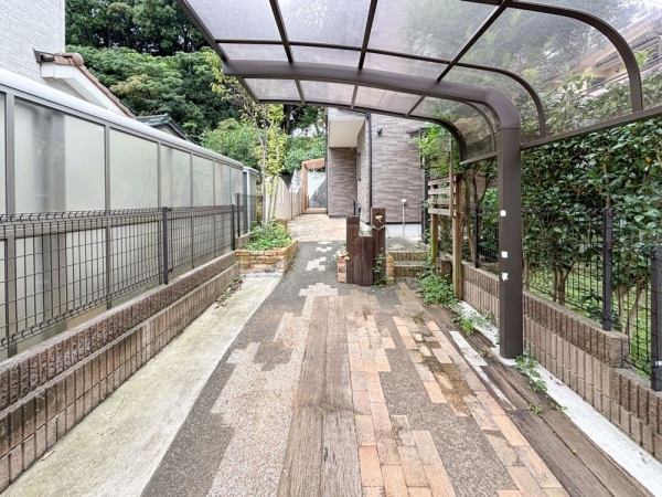 横浜市泉区和泉町　中古一戸建て