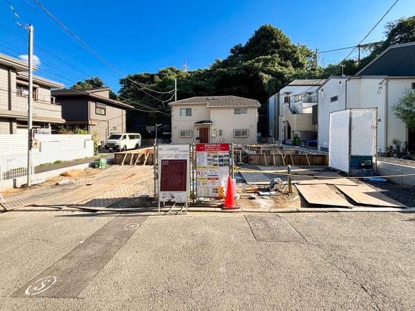 横浜市港北区仲手原２丁目　新築一戸建て