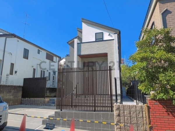 横浜市青葉区荏田西２丁目　新築一戸建て