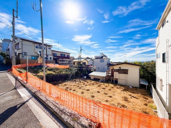 横浜市南区大岡１丁目　新築一戸建て