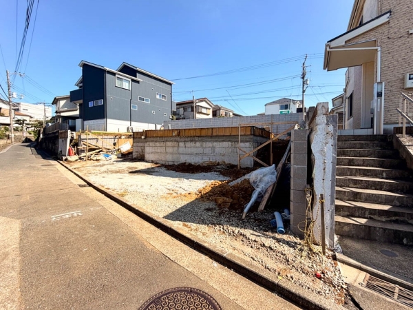 横浜市旭区市沢町　新築一戸建て