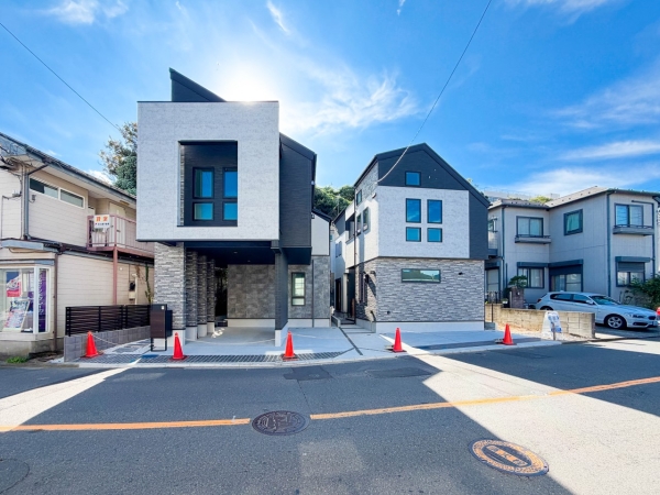 横浜市磯子区岡村2丁目 新築一戸建て