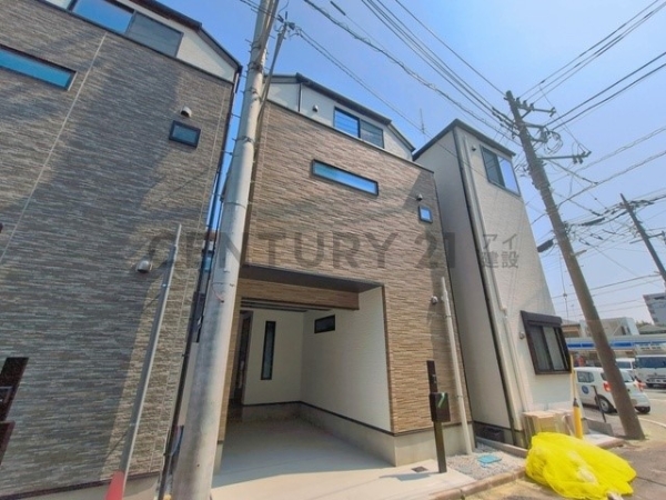川崎市川崎区下並木　新築一戸建て
