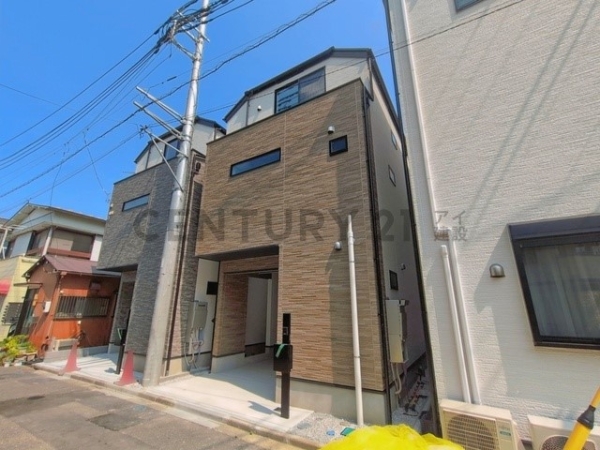 川崎市川崎区下並木　新築一戸建て