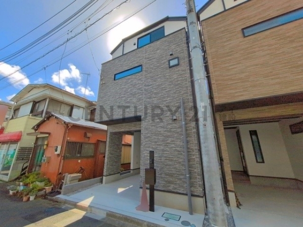 川崎市川崎区下並木 新築一戸建て