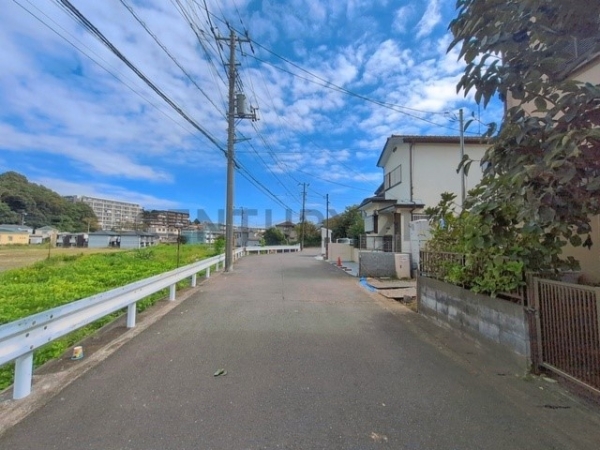 横浜市神奈川区菅田町　新築一戸建て