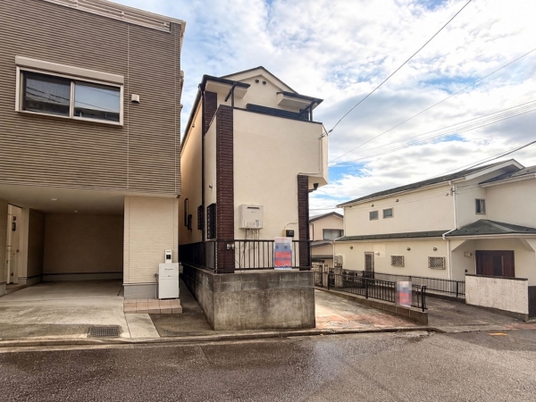 横浜市戸塚区名瀬町　中古一戸建て