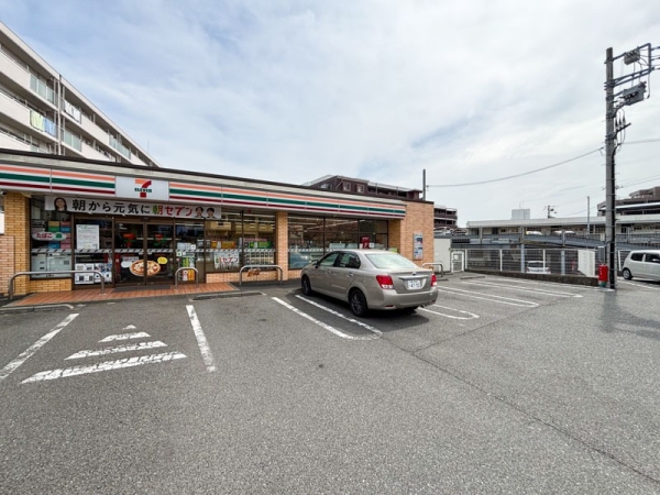 シティテラス横濱戸塚(セブンイレブン横浜戸塚秋葉町店)