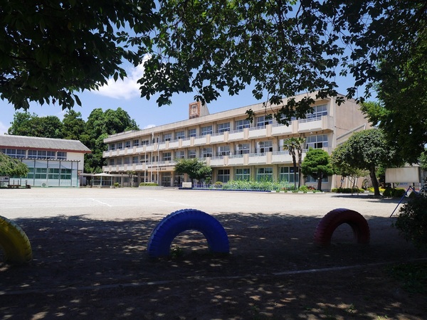 水戸市見川３丁目の新築一戸建(水戸市立見川小学校)