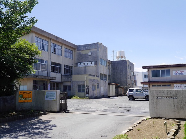 水戸市姫子1丁目の土地(水戸市立見川中学校)