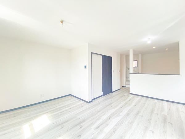 綾瀬市大上5丁目　新築戸建　全2棟　1号棟