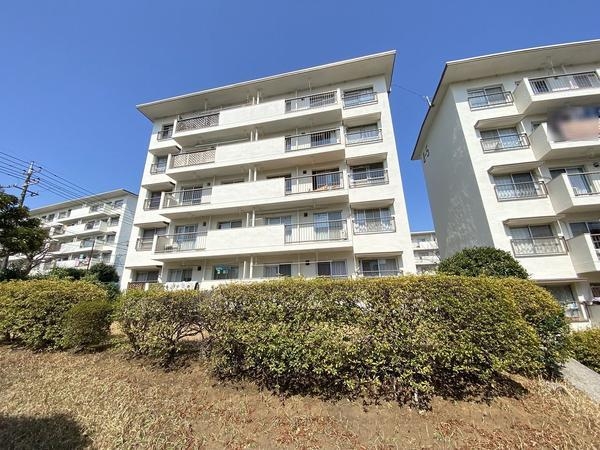 左近山団地４街区４号棟