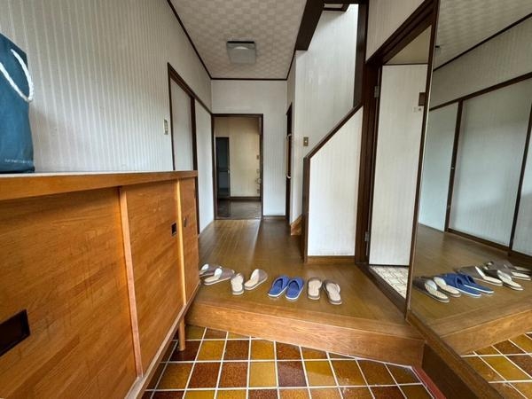 綾瀬市小園の中古一戸建て