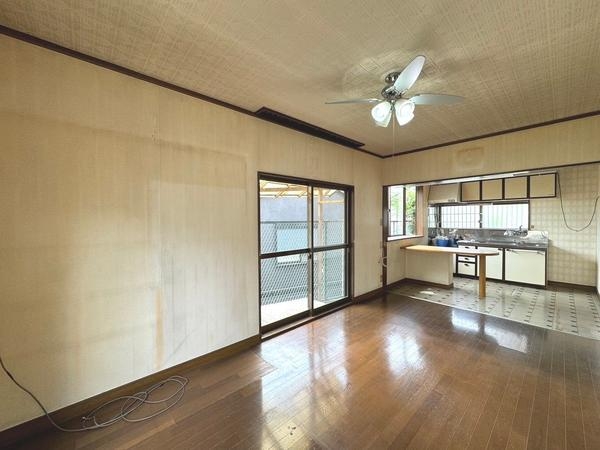 綾瀬市小園の中古一戸建て