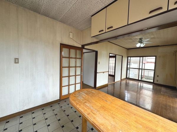 綾瀬市小園の中古一戸建て