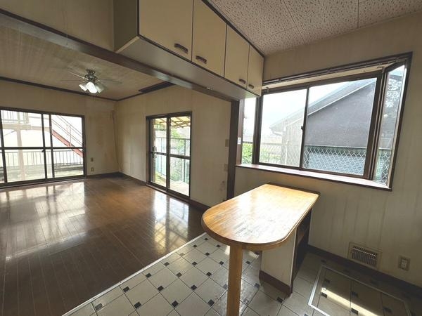 綾瀬市小園の中古一戸建て