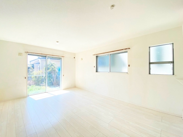 厚木市上依知　中古戸建