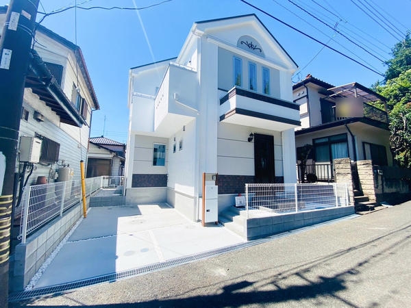 大和市西鶴間8丁目　新築戸建