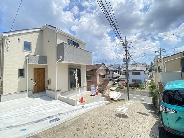 横浜市戸塚区深谷町　新築戸建