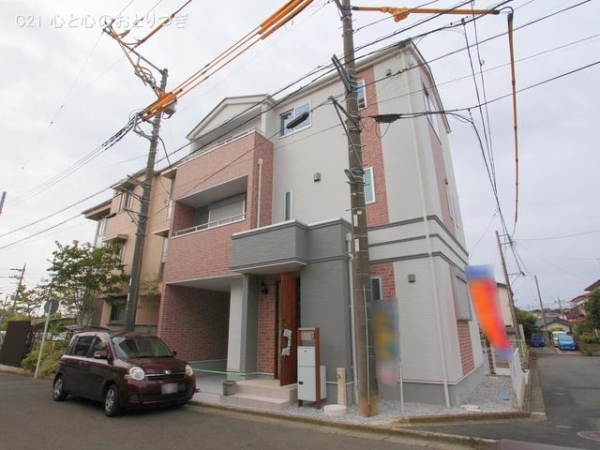 藤沢市石川５丁目の新築一戸建
