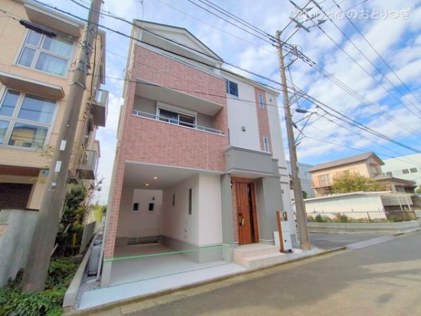 藤沢市石川５丁目の新築一戸建