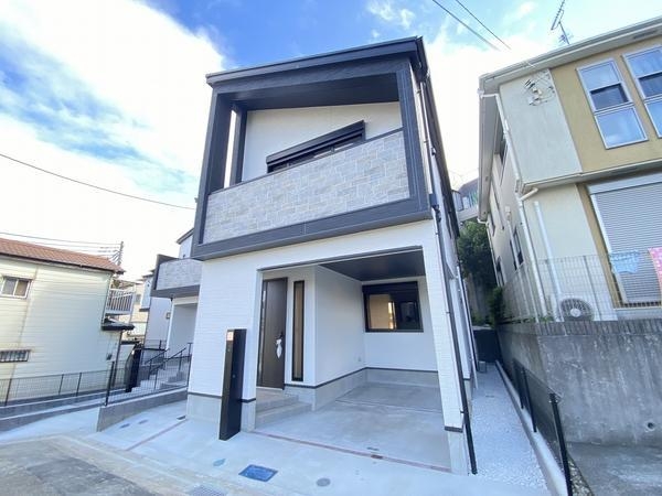 横浜市戸塚区汲沢１丁目　新築戸建　全３棟　３号棟