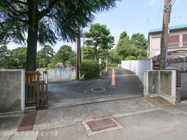 藤沢市本町4丁目の新築一戸建(藤沢市立藤沢小学校)