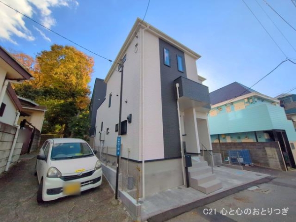 藤沢市本町４丁目の新築一戸建