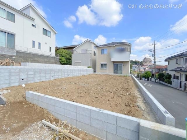 横浜市戸塚区戸塚町の新築一戸建